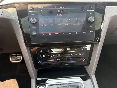 Certified 2023 Volkswagen Arteon SEL AWD/4WD image 15