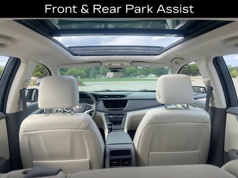Used 2022 Cadillac XT5 Premium Luxury w/ LPO, Floor Liner Package FWD image 13