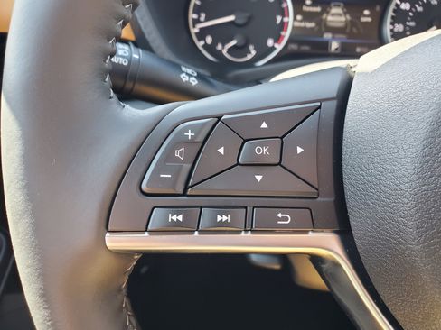 New 2025 Nissan Sentra SV w/ SV Premium Package image 16