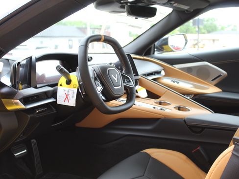 New 2026 Chevrolet Corvette Stingray Preferred Conv w/ Battery Protection Package RWD image 12