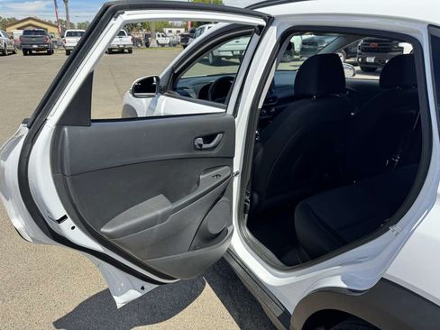 Used 2023 Hyundai Kona SEL FWD image 20
