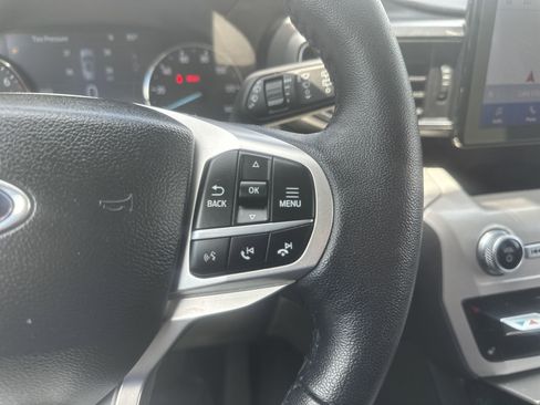 Used 2023 Ford Explorer XLT w/ Equipment Group 202A image 20