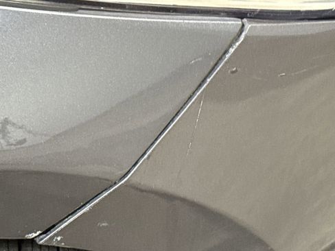 Used 2013 Hyundai Azera FWD image 32