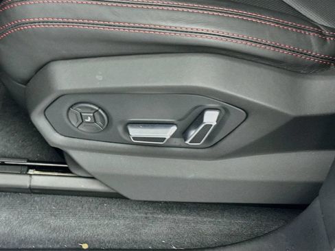 Used 2024 Lamborghini Urus S AWD/4WD image 21