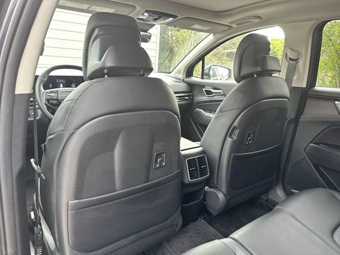 Used 2026 Kia Sportage EX w/ EX Panorama Roof Package AWD/4WD image 16