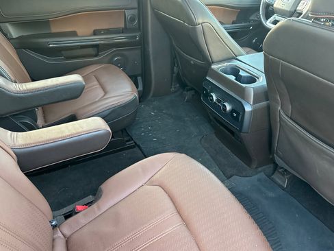 Used 2023 Ford Expedition King Ranch image 19