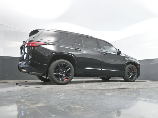 Used 2023 Chevrolet Traverse Premier w/ Redline Edition AWD/4WD image 50