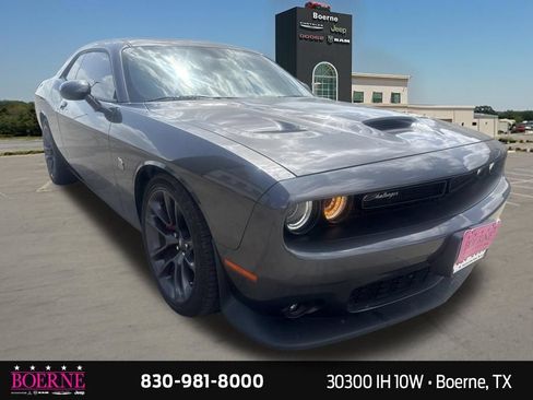 Used 2022 Dodge Challenger R/T Scat Pack RWD image 7