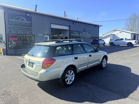 Used 2006 Subaru Outback 2.5i Special Edition image 8