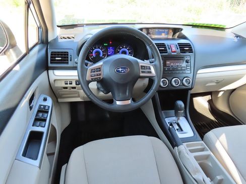 Used 2014 Subaru Crosstrek 2.0i Premium w/ Popular Package #2 AWD/4WD image 4