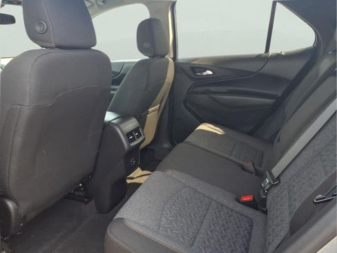 Used 2024 Chevrolet Equinox LT AWD/4WD image 11