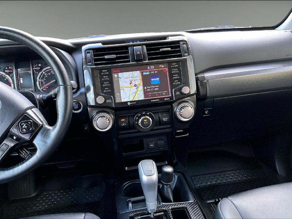 Used 2023 Toyota 4Runner TRD Off-Road Premium w/ Moonroof Package AWD/4WD image 18