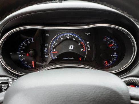 Used 2020 Jeep Grand Cherokee SRT AWD/4WD image 17