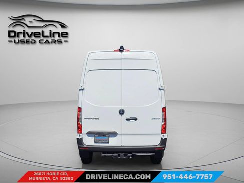 Used 2022 Mercedes-Benz Sprinter 2500 image 4