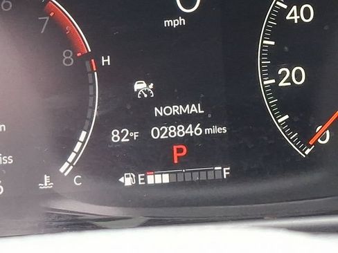 Used 2024 Honda Ridgeline Black Edition image 21