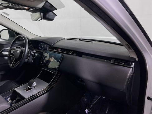 Used 2024 Land Rover Range Rover Velar S image 26