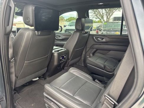Used 2021 Chevrolet Tahoe Z71 w/ Rear Media and Nav Package AWD/4WD image 5