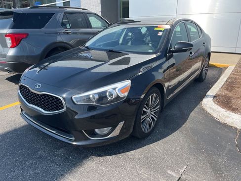 Used 2014 Kia Cadenza Premium w/ Luxury Package FWD image 1