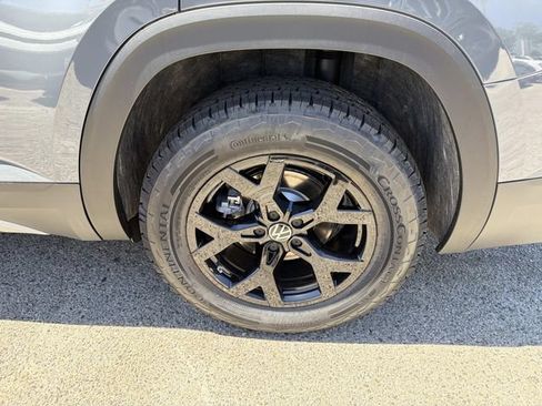 New 2026 Volkswagen Atlas Peak Edition AWD/4WD image 7