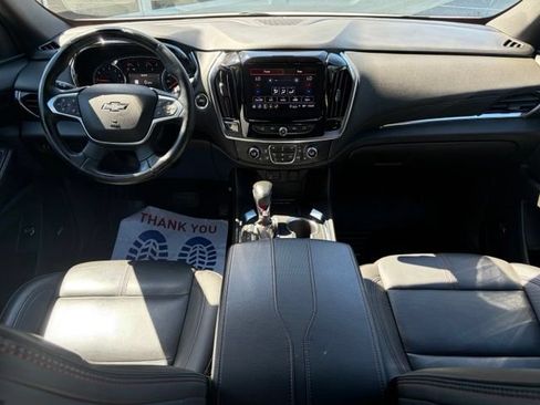 Used 2023 Chevrolet Traverse RS AWD/4WD image 35