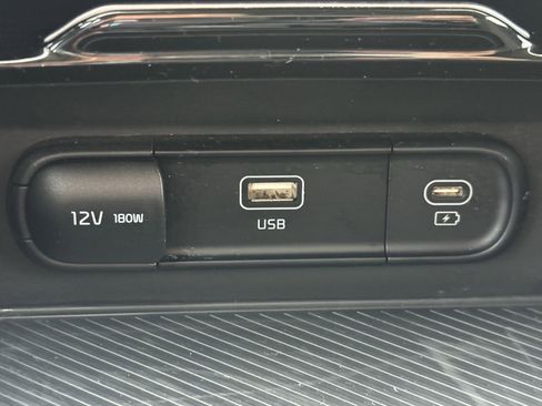 Certified 2023 Kia Sportage LX image 15