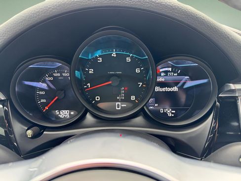 Used 2018 Porsche Macan Sport Edition image 16