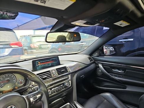 Used 2017 BMW M4 Coupe RWD image 26