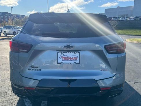 Used 2025 Chevrolet Blazer RS image 5