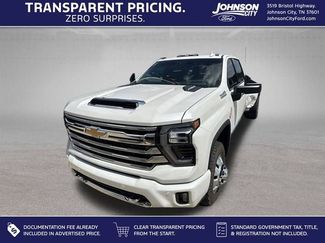 Used 2025 Chevrolet Silverado 3500 High Country w/ High Country Premium Package AWD/4WD video 1