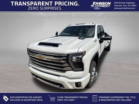 Used 2025 Chevrolet Silverado 3500 High Country w/ High Country Premium Package AWD/4WD image 1