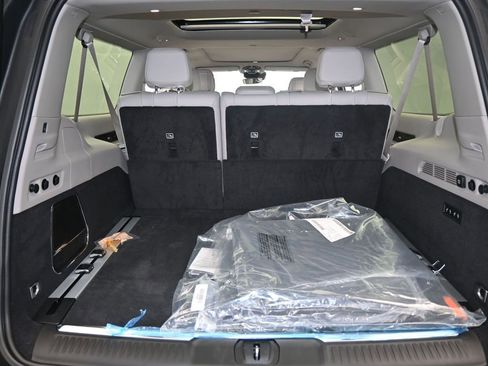 Used 2024 Jeep Grand Wagoneer L 4WD image 43