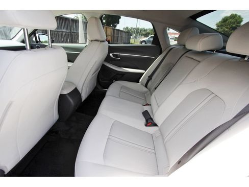 Certified 2026 Hyundai Sonata SEL FWD image 14