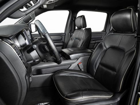 Used 2020 RAM 1500 Limited w/ Black Appearance Package image 15