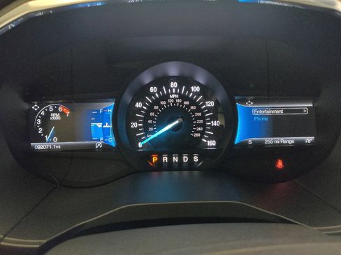 Used 2021 Ford Edge Titanium w/ Cargo Accessory Package FWD image 23