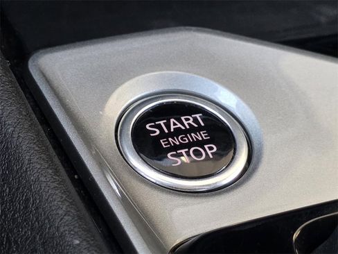 Used 2024 Nissan Altima 2.5 SV image 15