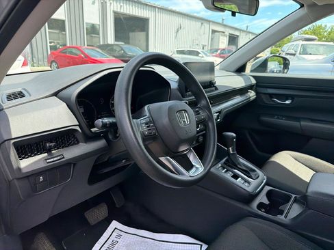 Used 2023 Honda CR-V LX image 17
