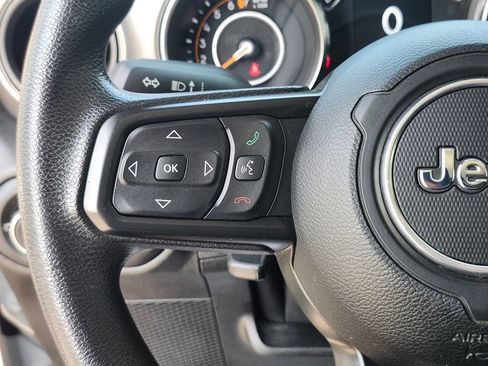Used 2021 Jeep Wrangler Unlimited Sport AWD/4WD image 28