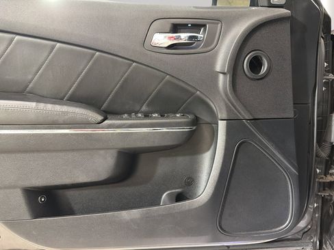 Used 2014 Dodge Charger R/T RWD image 20