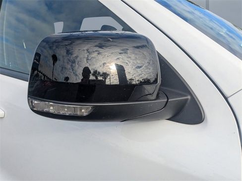 Used 2023 Dodge Durango GT image 11