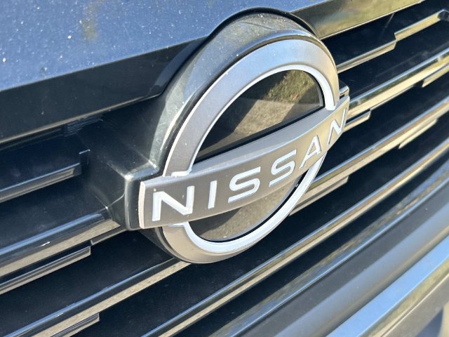 Used 2026 Nissan Kicks SV w/ Cold Weather Package FWD image 4