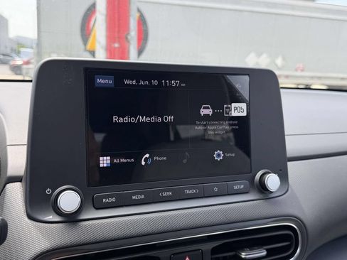 Certified 2023 Hyundai Kona SEL AWD/4WD image 28