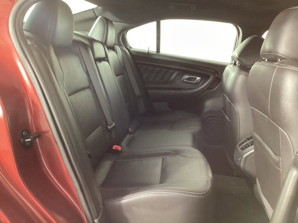 Used 2015 Ford Taurus Limited w/ Equipment Group 301A FWD image 26