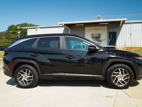 Used 2023 Hyundai Tucson SEL FWD image 3
