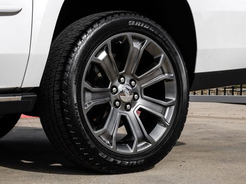 Used 2020 Cadillac Escalade ESV Platinum image 60