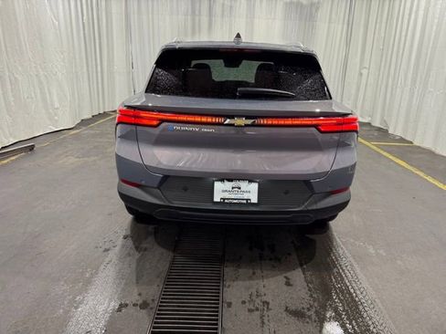 New 2026 Chevrolet Equinox EV LT AWD/4WD image 4