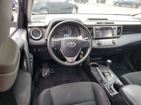 Used 2014 Toyota RAV4 XLE AWD/4WD image 11
