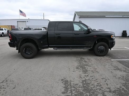 Used 2021 Dodge Durango SXT AWD/4WD image 17