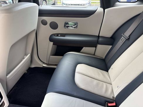 Used 2023 Rolls-Royce Ghost AWD/4WD image 23