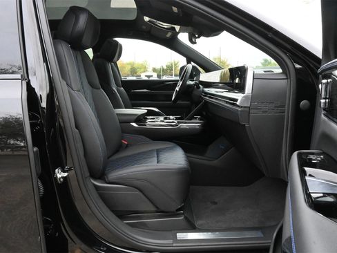 New 2025 Cadillac Escalade IQ Sport 1 image 27