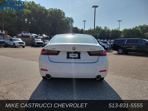 Used 2025 BMW 330i xDrive Sedan AWD/4WD image 4
